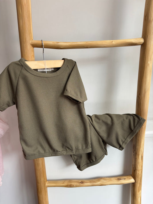 Sage & Cream